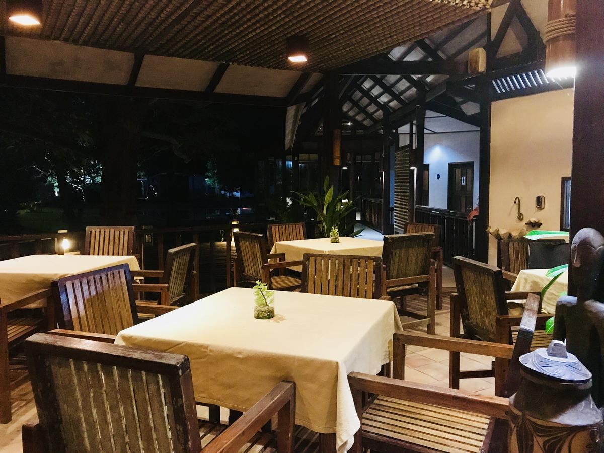 Dolarog Beach Resort El Nido Exteriör bild